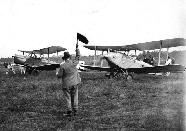 kings cup 1932 g-aayl dh moth winifred spooner g-abtr spartan 3-seater 0751-0162